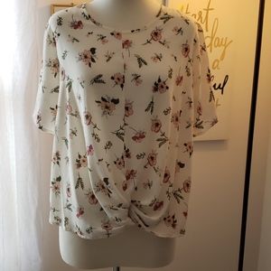 Top- pretty feminine top